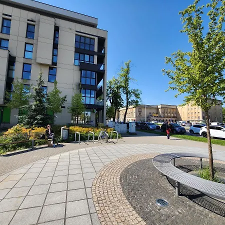 Dwa Jelonki, Ul Sciegiennego, Centrum, Garaz, Ogrodek Kielce Exterior photo